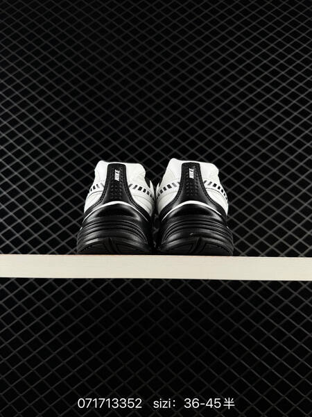 Nike Initiator white black EU 36-45 running