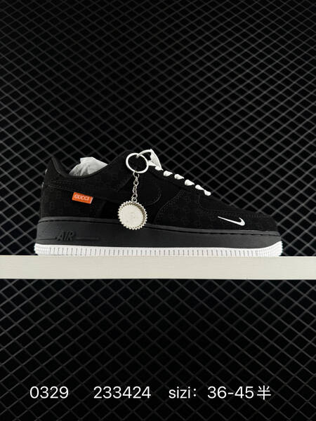 Nike SB Dunk Low ZoomAir lifestyle