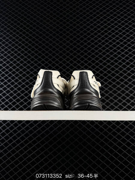 Nike Initiator beige black off white EU 36-45 running