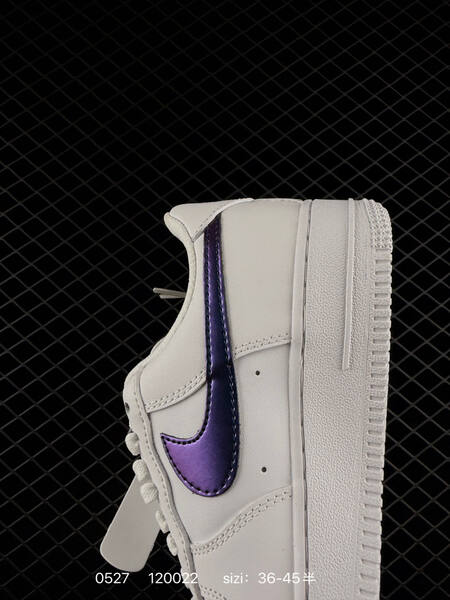 3A Nike AIR FORCE1 07 LV8 IQ040 lifestyle