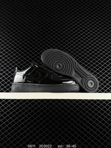 Nike Air Force 1 07 lifestyle