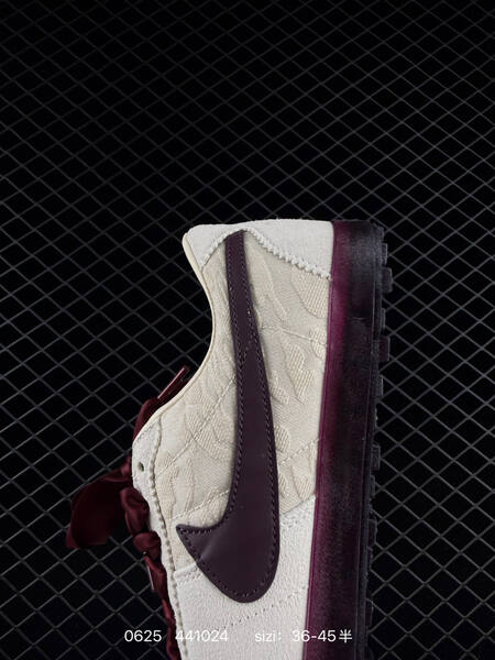 Nike Astro Grabber off white burgundy dark purple EU 36-45 sneaker