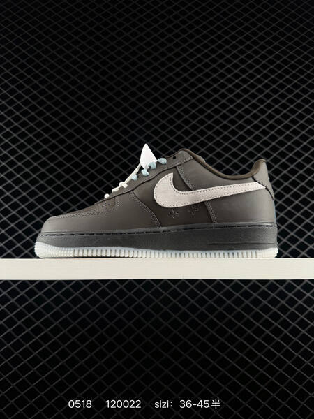 Nike Air Force 1 07 Low dark brown light blue white EU 36-45 lifestyle