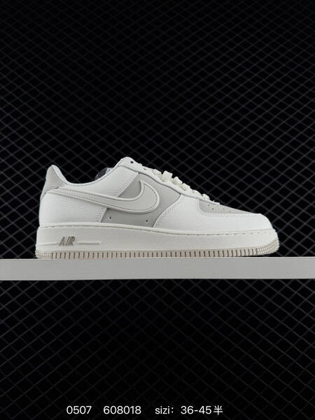 NIKE AIR FORCE 1 07 LV8 IR1475-010 lifestyle