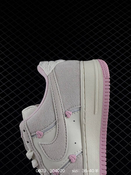 Nike Air Force 1 Low 07 Valentines Day sail light grey pink EU 36-40 sneaker