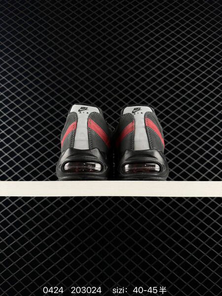 Nike Air Max 95 Black Team Red EU 40-45 lifestyle