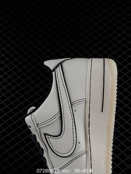 Nike Air Force 1 07 LV8 off white black EU 36-45 skate