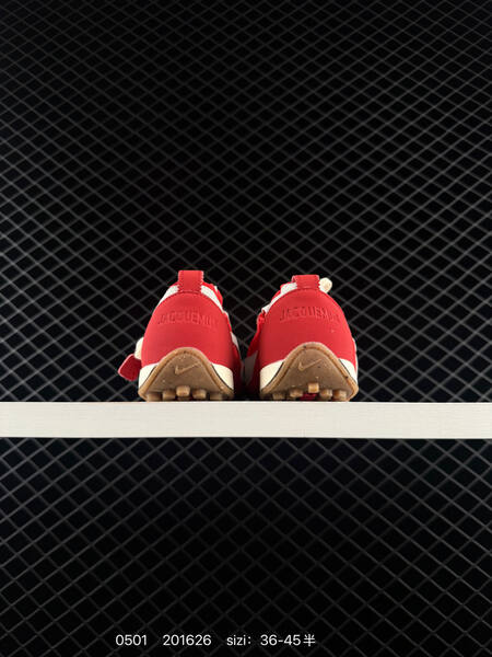 Nike Jacumoon red white gum EU 36-45 lifestyle