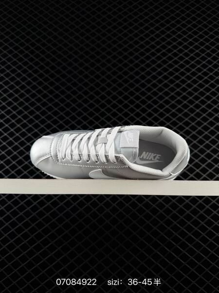 Nike Cortez metallic silver white EU 36-45 lifestyle