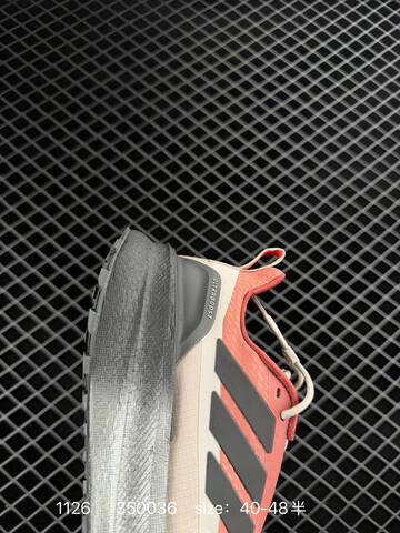 Adidas Ultra Boost 5 Climawarm IG9353 40 40 5 41 42 42 5 43 44 44 5 45 46 46 5 4 Lifestyle - Men's (BS-77182)