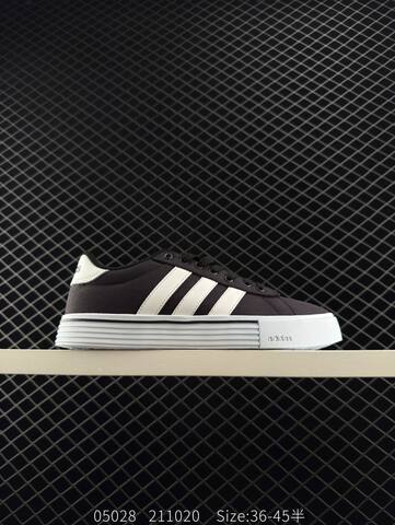 Other Adidas DAILY 4 0 DAILY 4 0 JR0080-02 36 36 5 37 38 38 5 39 40 40 5 41 42 Lifestyle - Unisex (BS-78562)