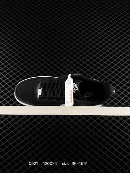 Nike AIR FORCE 1 07 lifestyle