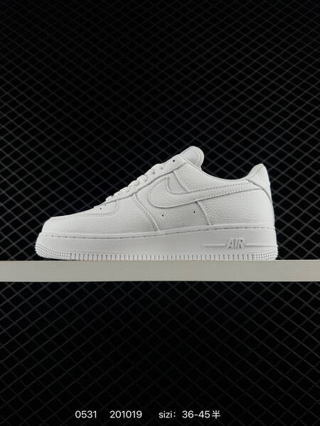 Nike Air Force 1 07 Low black white EU 36-45 lifestyle