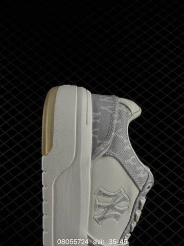 MLB CHUNKY LINER EMBO MONOGRAM ASXM056 White Light Grey 35-45 Sneaker Casual Sneakers - Unisex