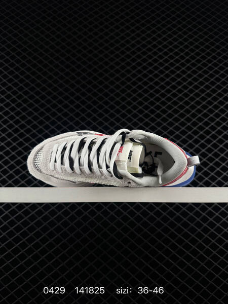 Nike VaporWaffle sacai Summit White University Red-Black and Black White EU 36-46 lifestyle