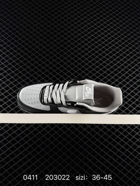 Nike Air Force 1 07 Black Wolf Grey White EU 36-45 lifestyle