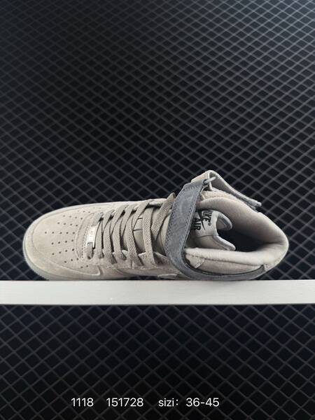 Nike Air Force 1 07 Low light grey off-white with dark grey accents EU 36-45 lifestyle