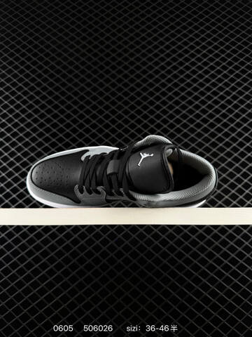 Nike AIR JORDAN 1 LOW Lifestyle (BS-70970)