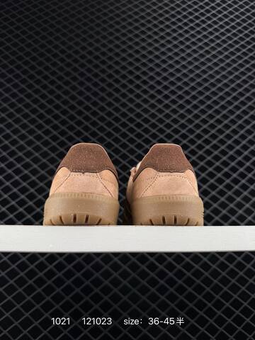 Other Adidas Originals Bermuda Lifestyle (BS-77549)