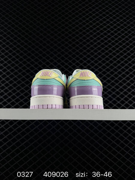 Nike SB Dunk Low ZoomAir lifestyle