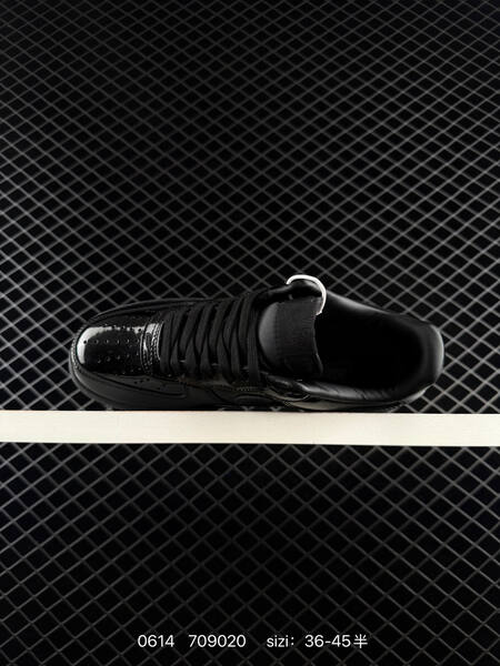 Nike Air Force 1 07 lifestyle