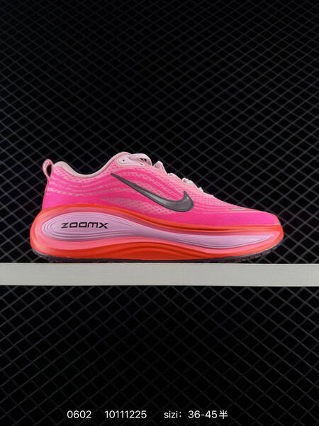 Nike Vomero Plus ReactX Air Zoom lifestyle