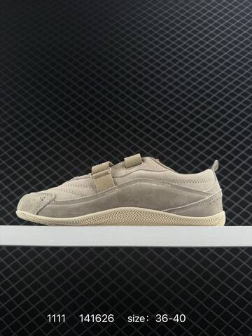 Other Adidas FOS URBAN REVERIE Lifestyle (BS-77337)