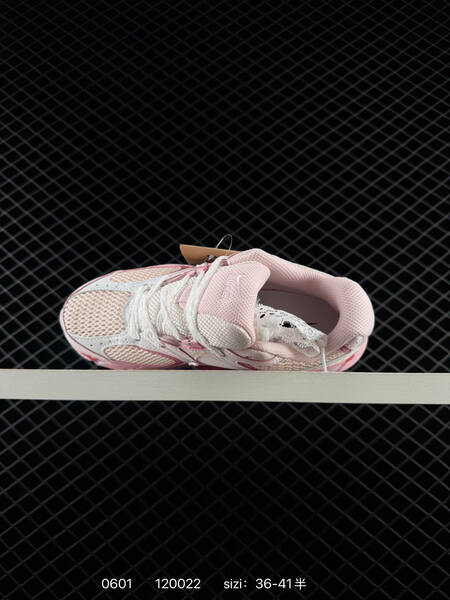 Nike V5 Runner white light pink dark pink EU 36-41 running