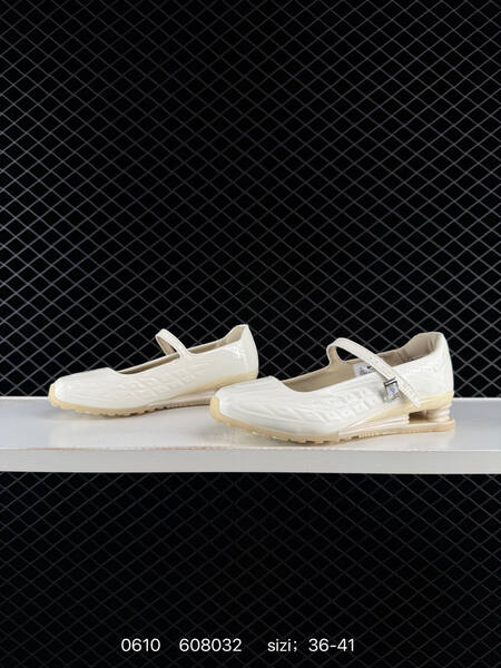 Nike SHOX Z Calistra IR5519 off white cream beige EU 36-41 lifestyle