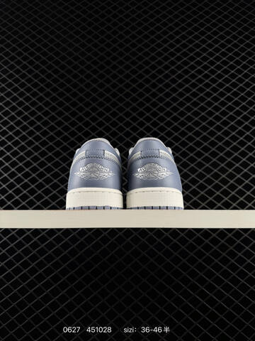 NIKE AIR JORDAN 1 MID Lifestyle (BS-79077)