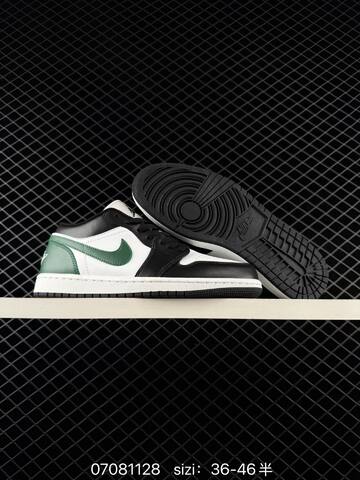 Jordan Air Jordan 1 Low 553558-128 35 5 36 36 5 37 38 5 39 40 40 5 41 42 42 5 43 44 Lifestyle - Unisex (BS-79011)