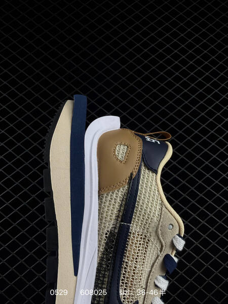 Nike Vaporwaffle Sacai beige navy white black tan EU 36-46 lifestyle