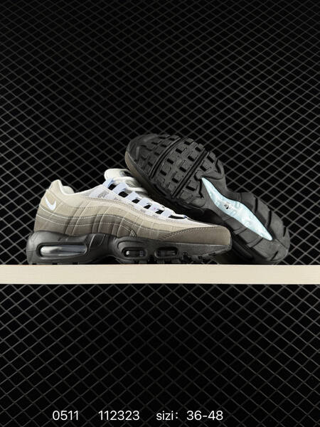 NIKE Air Max 95 lifestyle