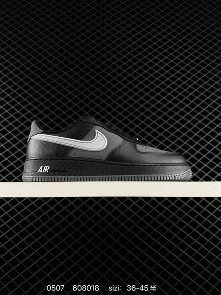 NIKE AIR FORCE 1 07 LV8 IR1475-010 lifestyle