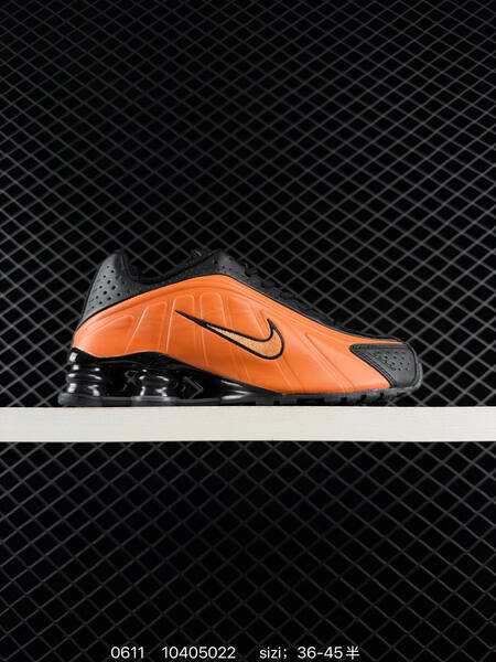 NIKE SHOX R4 TD lifestyle