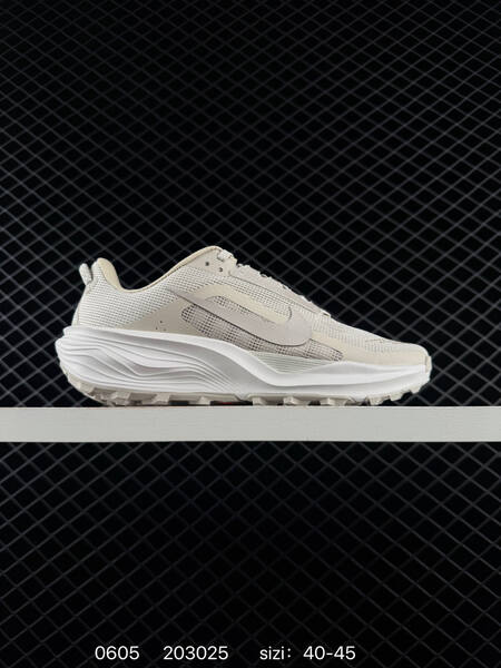 Nike REACTX PEGASUS TRAIL 6 HV8116 001 lifestyle