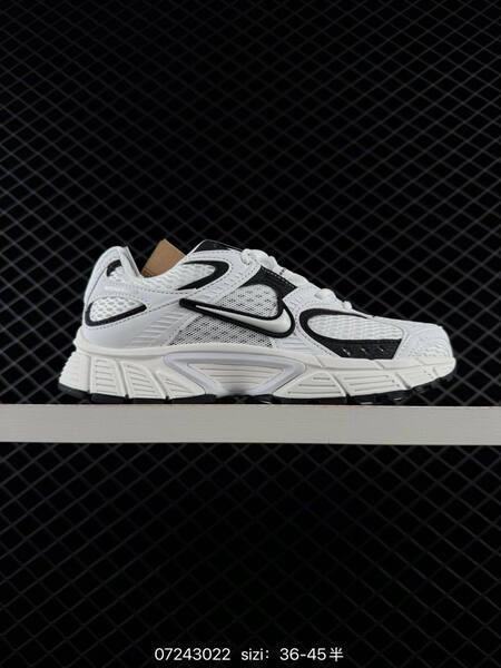 Nike V5 Runner white black EU 36-45 running