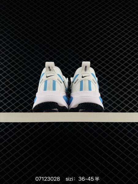 Nike Vomero 18 GTX white light blue black EU 36-45 running