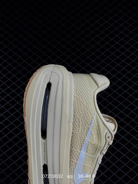 Nike Vomero 18 Gtx ReactX Air Zoom beige light blue gum EU 36-46 running