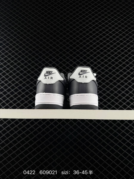 Nike Air Force 1 07 Dark Grey Light Grey White EU 36-45 lifestyle