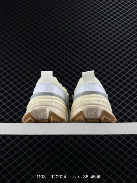 Nike V2K Run White Cream Grey Gum EU 36-45 running lifestyle