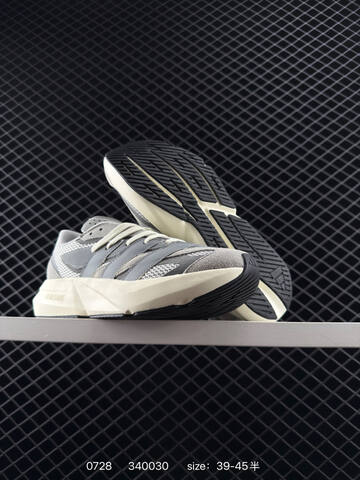 Other Adidas LIGHTBLAZE New Lightweight Upper Lightstrike Lifestyle (BS-78108)