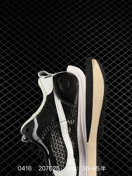 Sacai X NIKe vaporWaffle 3 0 Pegasus VaporFly lifestyle