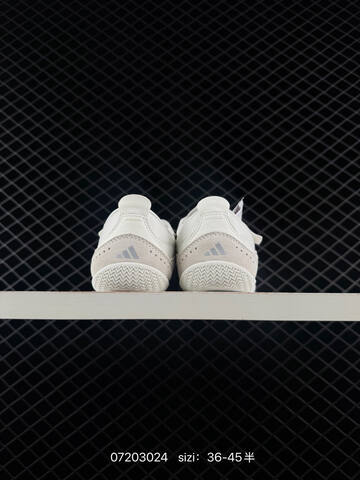 Other AdidasURBAN REVERIE 80 CHAMPION Lifestyle (BS-74861)
