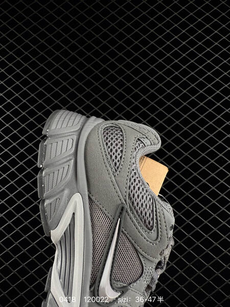 Nike V5 RNR Cool Grey EU 36-47 lifestyle