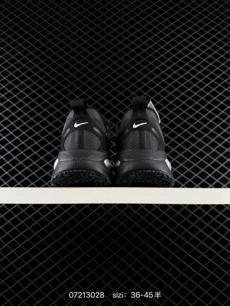Nike Air Zoom Vomero 18 GTX black silver EU 36-45 running