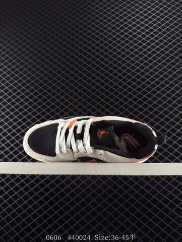 Jordan Jordan CMFT Era HJ6777 018 Light Beige Black Orange Cream White EU 36-45 Sneaker - Unisex (BS-81251)