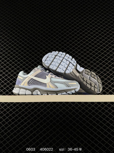 Nike Zoom Vomero 5 light blue grey cream white purple EU 36-45 running
