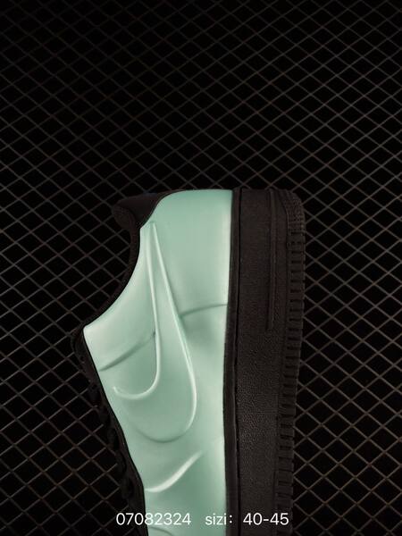 Nike Air Force 1 07 Posite Fl Max mint green black 40-45 lifestyle