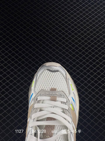 Other Adidas XLG RUNNER DELUXE JQ4085 Size 341028 Lifestyle (BS-77167)